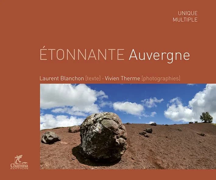 Etonnante Auvergne — recto
